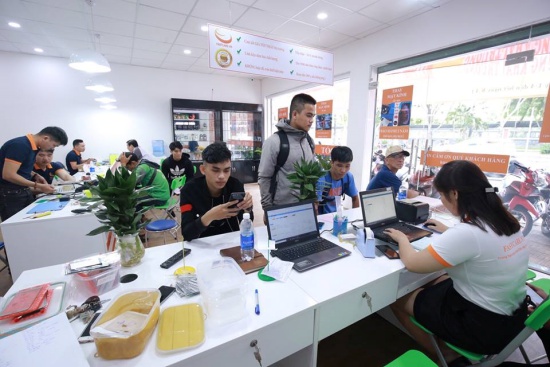 thay mat kinh Samsung Note 10