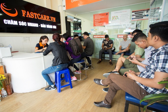 Nhiều người ưu tiên lựa chọn FASTCARE khi cần thay màn hình điện thoại Nhiều người ưu tiên lựa chọn FASTCARE khi cần thay màn hình điện thoại