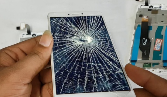 Thay mặt kính màn hình Xiaomi Redmi Note 4