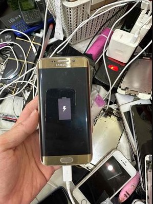 thu-mua-dien-thoai-samsung-cu-da-nang-1